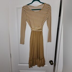 Reb & J 220 mustard and cream striped dress, size S, pockets